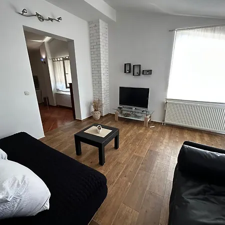 Petrovic * 피로바츠