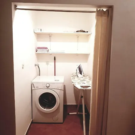 Apartment Petrovic Pirovac