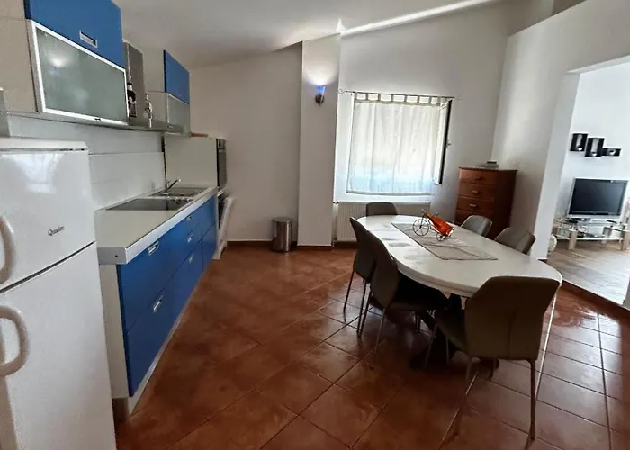 Petrovic ピロヴァッツ